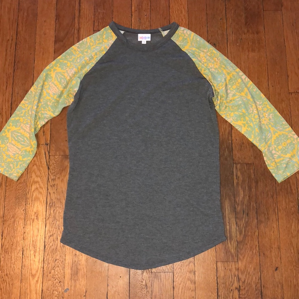 Lularoe T-shirt